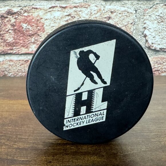 Cincinnati Cyclones IHL HOCKEY SUPER VINTAGE 1990s Collectible Hockey Puck! - Picture 2 of 4